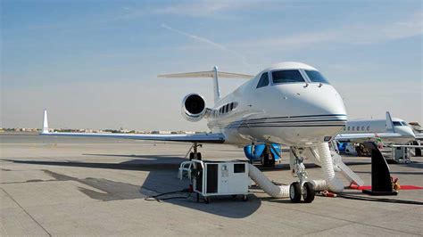 Jet Insiders | Hawker 400xp Cockpit