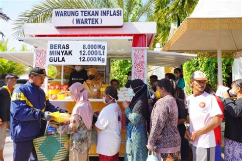 Wali Kota Madiun Alih Fungsikan Gerai Masker Jadi Warung Tekan Inflasi