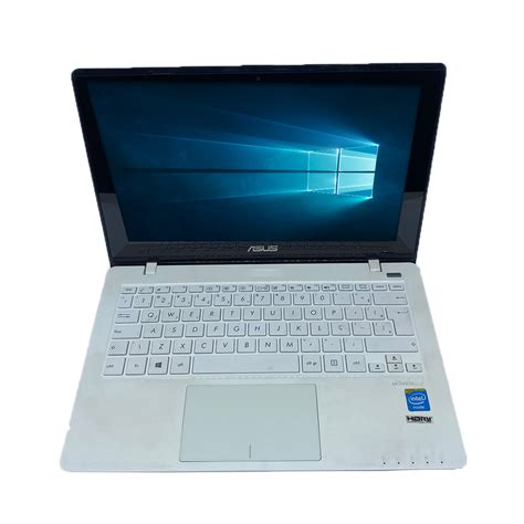 Notebook Asus X200m Intel 2gb Ssd 120gb Touchscreen Usado