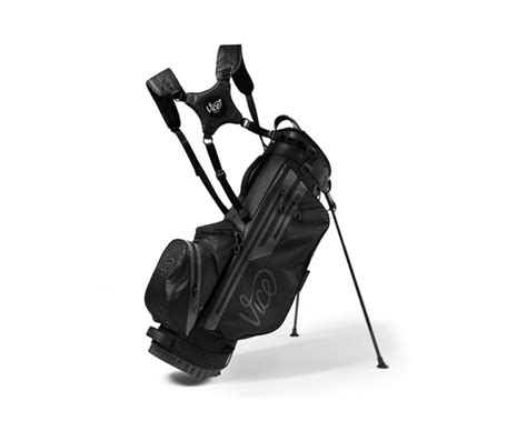 The Best Lightweight Golf Bags [2021 Edition]