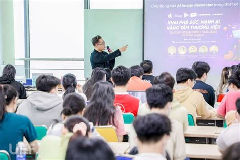 Top 6 ngành học hot nhất 2025 triển vọng hái ra tiền trong tương lai FPT PolySchool Thông Báo