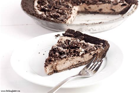 No Bake Oreo Cheesecake Pie The Busy Baker