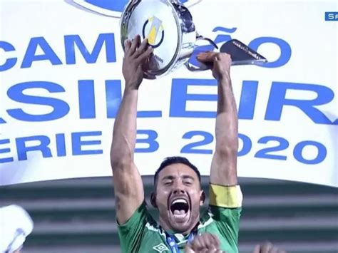 Insólito: en Brasil organizan cuadrangular para definir un torneo de la