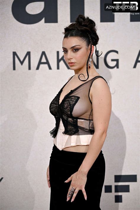 Charli Xcx Sexy Seen Flashing Her Nude Tits In A Revealing Outfit At The Amfar Gala In Cannes