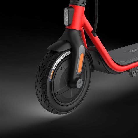 Ninebot by Segway® Kickscooter D18E | TSBOHEMIA.SK