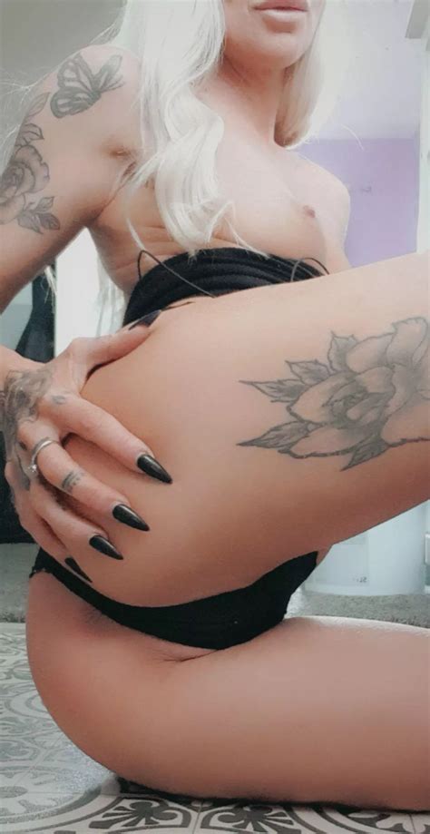 Who Wants This Free Sub Link In Comments Free Pic When You Join Nudes OnlyFans101 NUDE