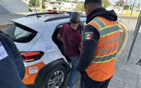 Agentes Viales Auxilian A Hombre Que Dijo Hab A Sido Privado De La