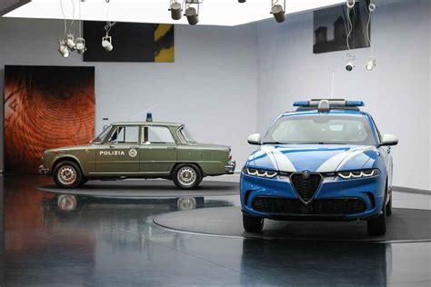 Alfa Romeo Tonale Indossa La Divisa Della Polizia