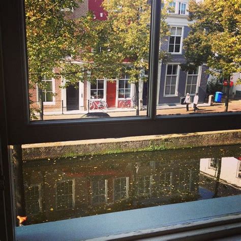 Uitgeverij Eburon On Instagram Nazomer In Delft Ook Op De Uitgeverij