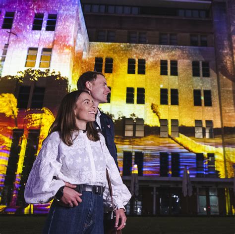 What To Do What To See Where To Stay For Vivid Sydney 2023