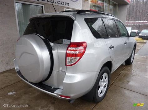 2011 Classic Silver Metallic Toyota Rav4 I4 4wd 46545526 Photo 2