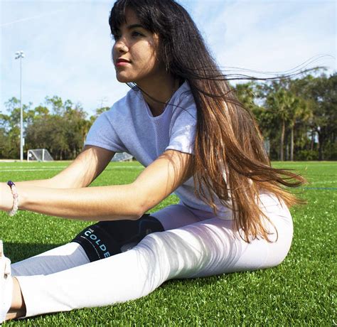 The Coldest Knee Ice Pack Wrap Hot And Cold Therapy Reusable Compression Best For Meniscus