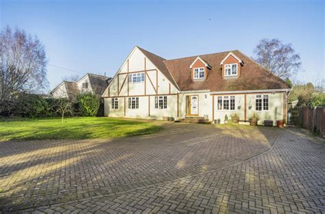 Upper Anstey Lane Alton Hampshire Gu Bed Detached House For Sale