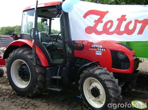 Foto Traktor Zetor Proxima 7441 Id 19458 Galeria Rolnicza Agrofoto