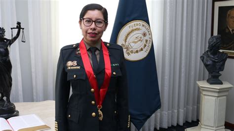 Coronel Cj Pnp Maribel Acosta Juramenta Como Presidente Del Tsmp Sur