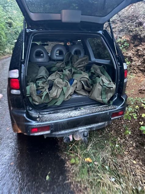 Foto Kosovska Policija Objavila Ta Je Sve Zaplenjeno Posle Napada U