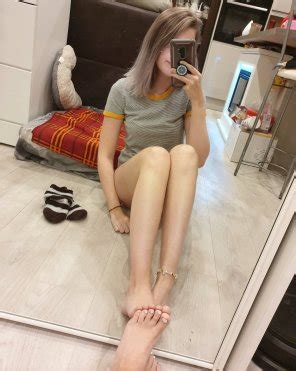 White toenails ðŸ F Porn Pic