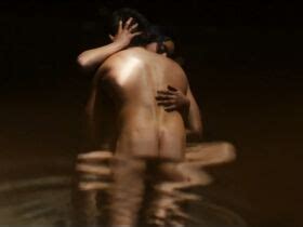 Nude Video Celebs Laura Linney Nude Julianne Nicholson Nude Kinsey 2004