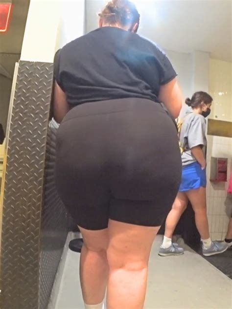 Big Ass Bbw Spandex Leggings Yoga Pants Forum