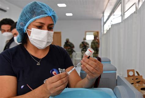 Baja Rango Etario Salud Habilita Vacunaci N A Personas Mayores De