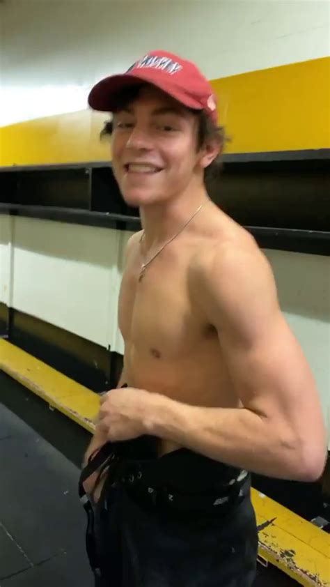 Alexis Superfan S Shirtless Male Celebs Ross Lynch Shirtless Ig Story