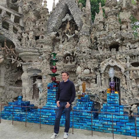 Le rêve de l eau Othoniel au Palais idéal du facteur Cheval