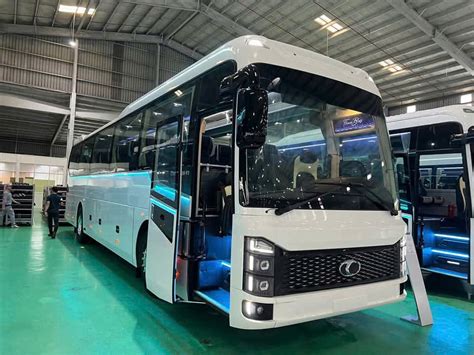 xe khach thaco  cho  cruise tb  noi ban xe khach thaco