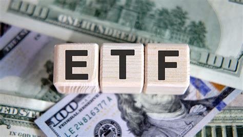 美債殖利率飆破4％，投資人搶買美債etf！專家籲：忽略「溢價」恐得不償失 Smart自學網財經好讀 股票 Etf獲利術etf