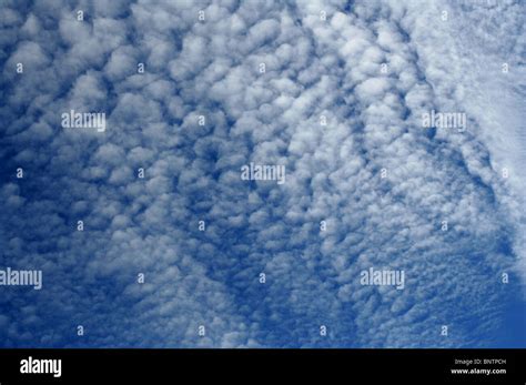 Cloud Formation - "Mackerel Sky Stock Photo - Alamy