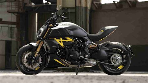 Ducati Diavel 1260 S Black and Steel – IAMABIKER – Everything Motorcycle!