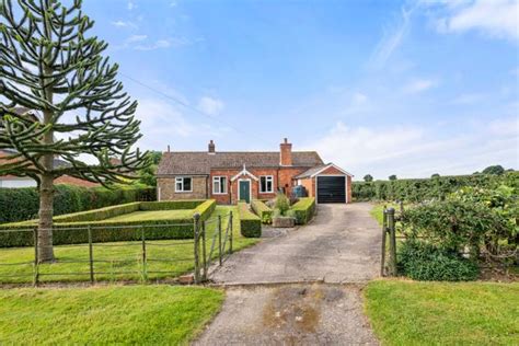 2 Bed Detached Bungalow For Sale In Ashby Puerorum Horncastle Ln9