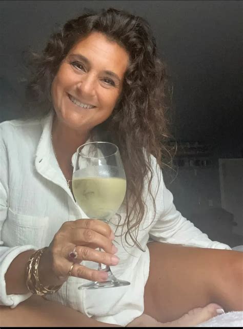 Relaxing At Home Nude Pics XHamster