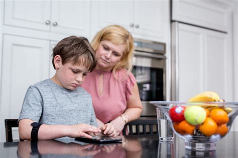 Russian Mom Son Kitchen Telegraph