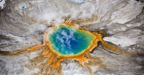 Mile Long Blob Of Magma Found Beneath Yellowstone Supervolcano