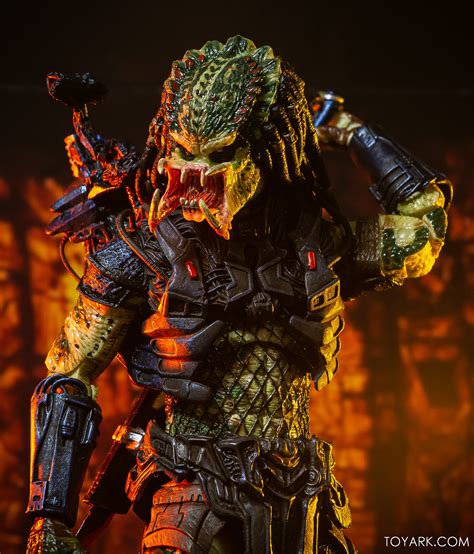 Predator 2 Armored Lost Predator Ultimate 7 Inch Scale Figure By NECA