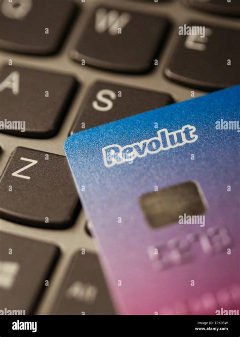 Revolut Logo Hi Res Stock Photography And Images Alamy