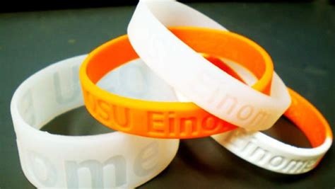 Livestrong Wristbands Are Good For Something Else Measuring Our Exposure To Pollution