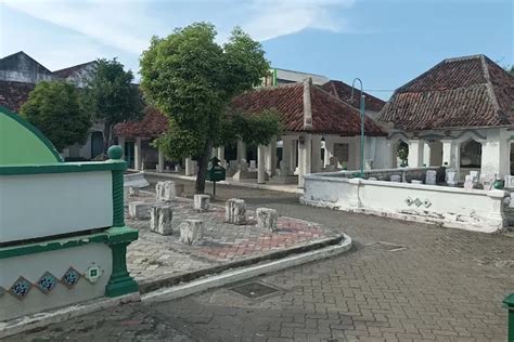 Gresik Kota Wali Di Jawa Timur Ini Miliki Sejumlah Tempat Wisata