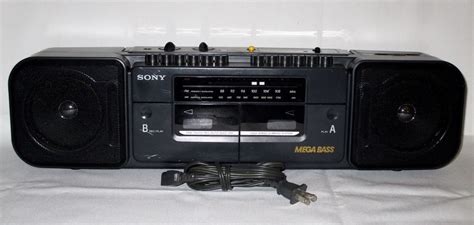 Sony CFS W308 Dual Cassette Player Recorder AM FM Radio Mega Bass