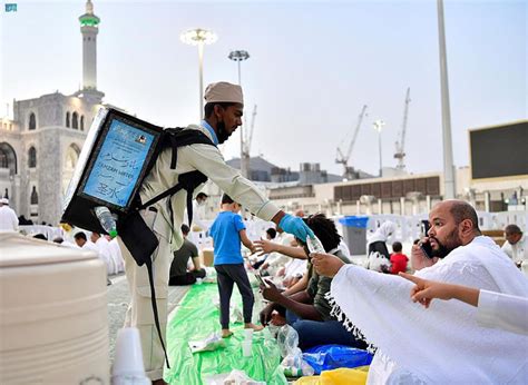 Saudi Arabia Bans Zam Zam Water In Checked In Luggage The Dispatch