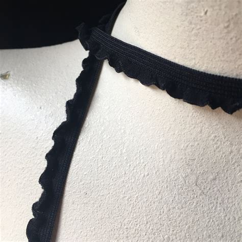 Yds Ruffled Black Stretch Elastic Lace Trim For Masks Lingerie Costume Or Jewelry Design El