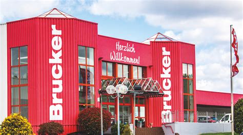 Möbel Brucker plant in der Cloud: Küchenplaner-Magazin