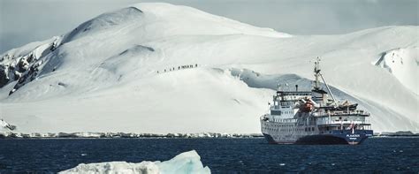 8 Cruises in Antarctica - LiveAboard.com