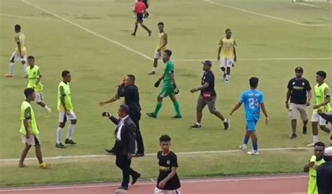 Babak 8 Besar Piala Soeratin Nasional Diwarnai Kericuhan Dan Kartu