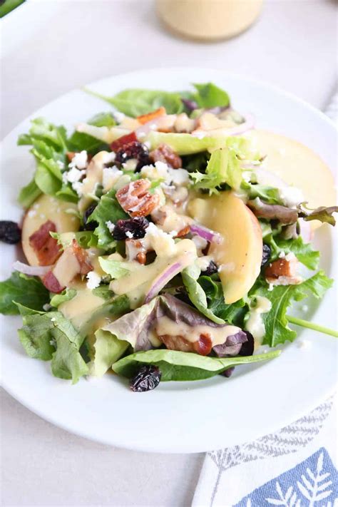 Amazing Spinach Salad With Apples Bacon And Feta Cheese