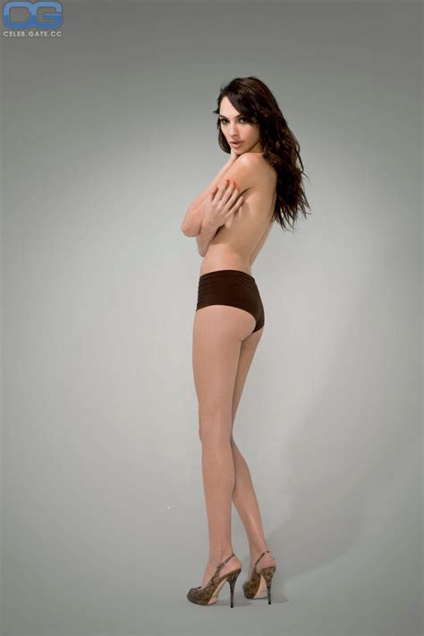 Gal Gadot Nude Pictures Onlyfans Leaks Playboy Photos Sex Scene Uncensored