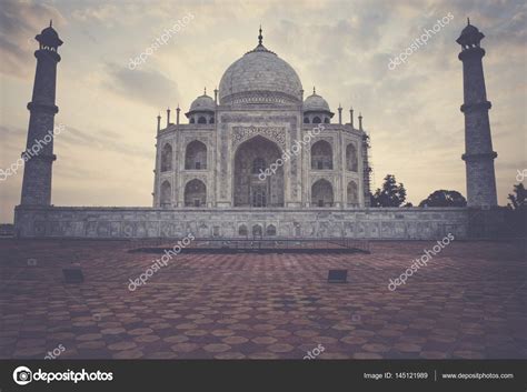 Taj mahal architecture — Stock Photo © Rawpixel #145121989