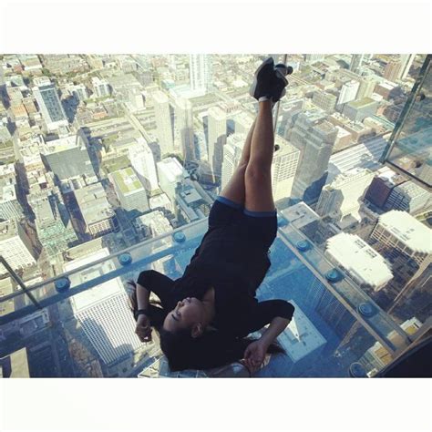 SkyDeck at Willis Tower: Facing My Fears