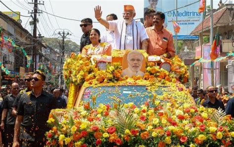 Palakkad Welcomes Pm Modi As He Holds A Massive Roadshow