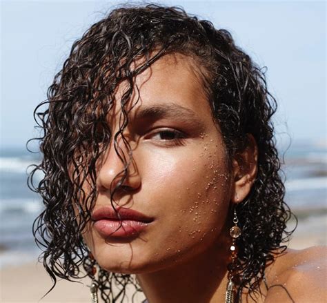 Ivvi Romão está no Brasil e assina com agência de modelos - D'IDÉES ...